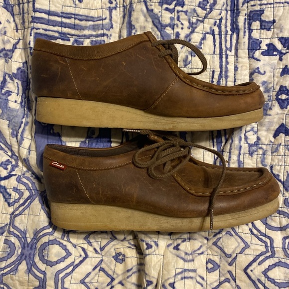 Clarks Wallabies - Picture 2 of 5